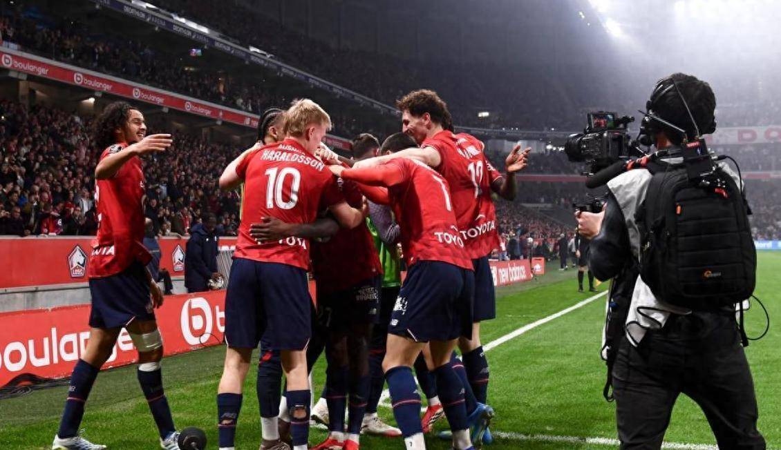 0-3,法甲黑马轰然倒塌,客场惨败里尔送大礼,巴黎4分领跑夺冠只剩时间问题